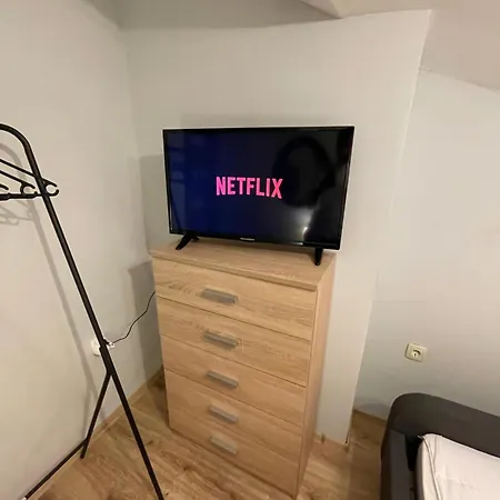 Quiet Comfort Walk Everywhere *