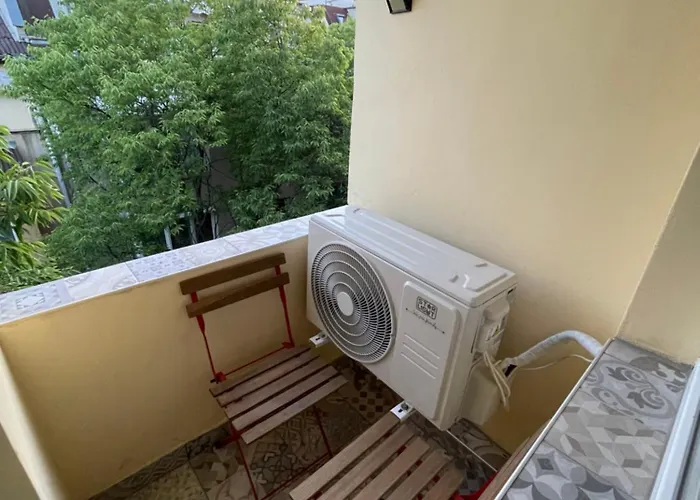 Quiet Comfort Walk Everywhere Апартаменты