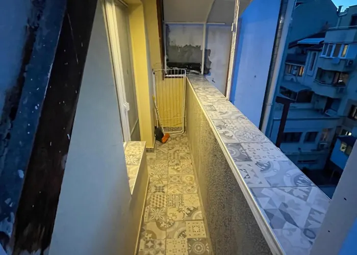 Quiet Comfort Walk Everywhere *