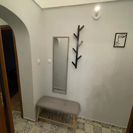 Quiet Comfort Walk Everywhere * וארנה