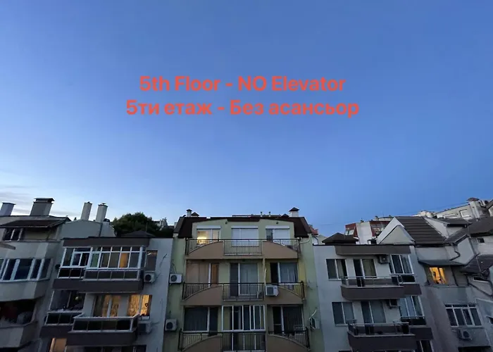 Quiet Comfort Walk Everywhere Apartment Varna